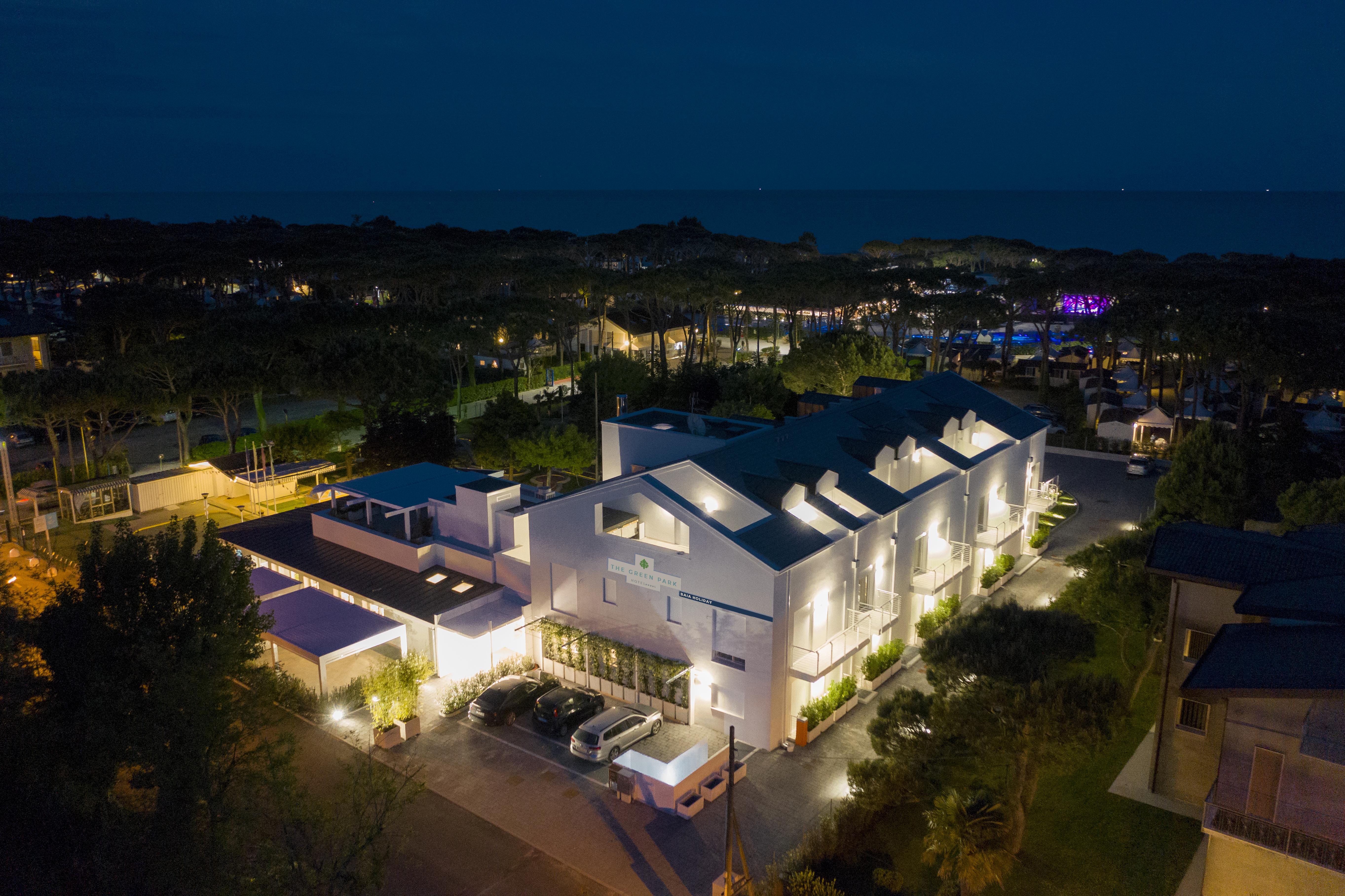 קוואלינו-טראפורטי The Green Park Hotel Wellnessspa & Restaurant מראה חיצוני תמונה